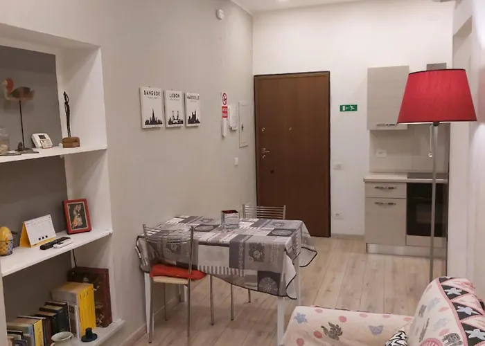 Piazzetta Dei Consoli Apartment Savone