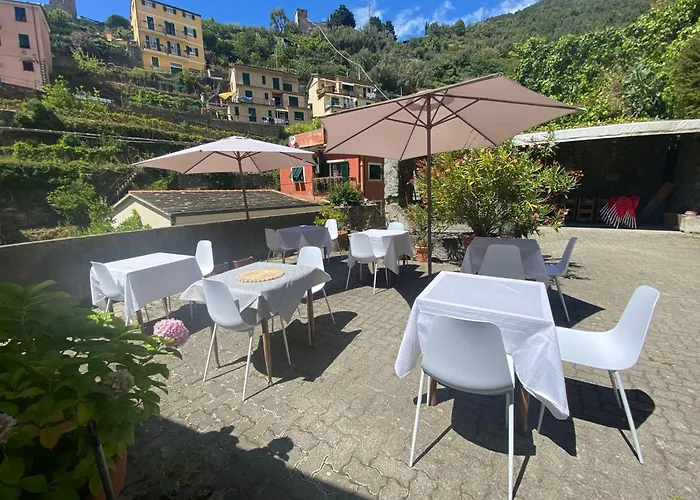 Hotels in Vernazza