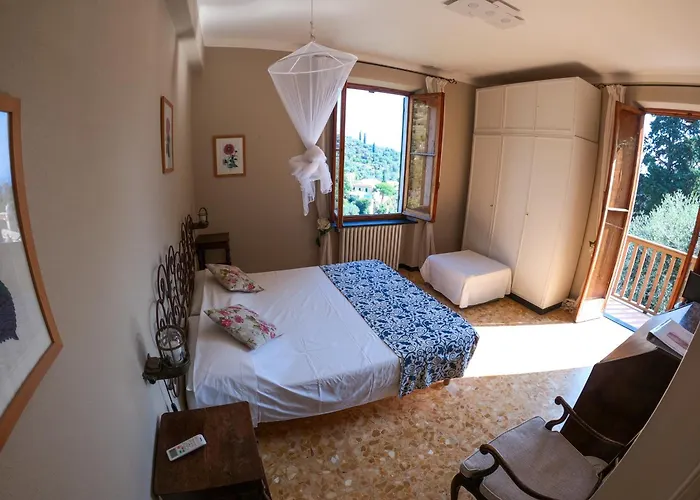 Portofino Cheap Hotels near Taormina Cable Car - Via Pirandello