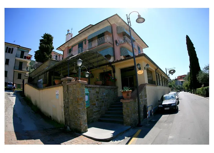 Locanda Miranda Tellaro Con una pista da Golf