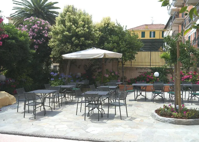 Hotel Flora Celle Ligure
