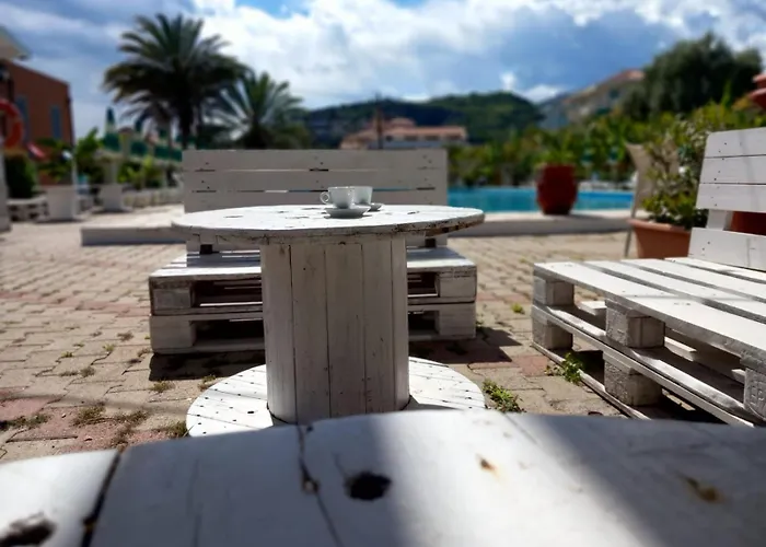 Bike And Breakfast Apartments Pietra Ligure