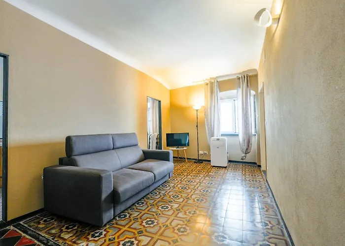 White Lerici Hotel