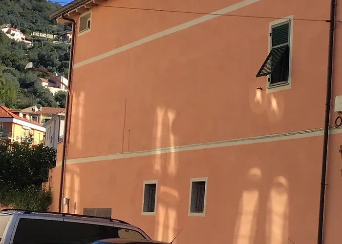 Casa Luigia Rooms Mtb In Finalborgo Bike Room Finale Ligure