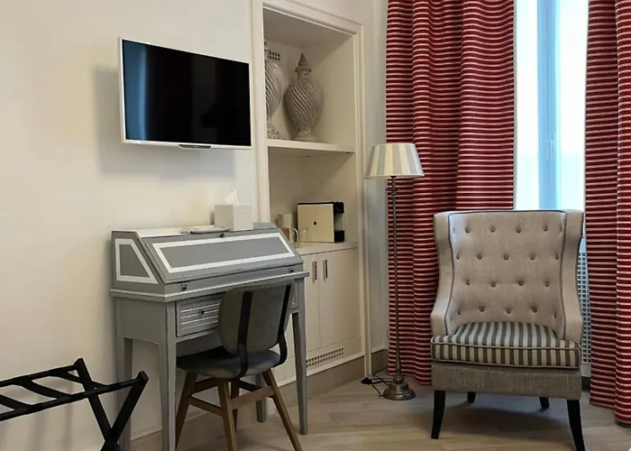 Boutique Hotel Marina Charming Rooms Finale Ligure