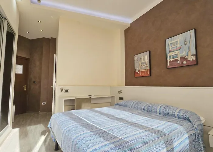 Hotel Posta Vintimille