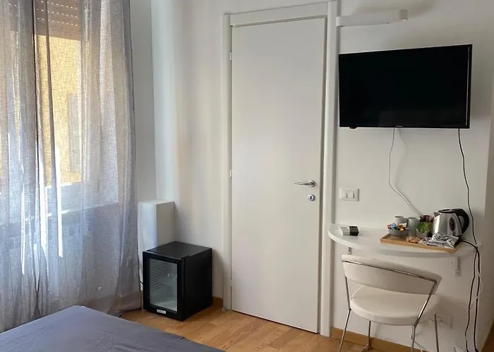 5 Terre Inn Affittacamere La Spezia