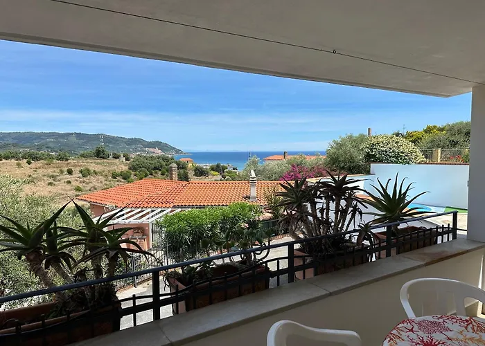 Villa Jone Diano Marina