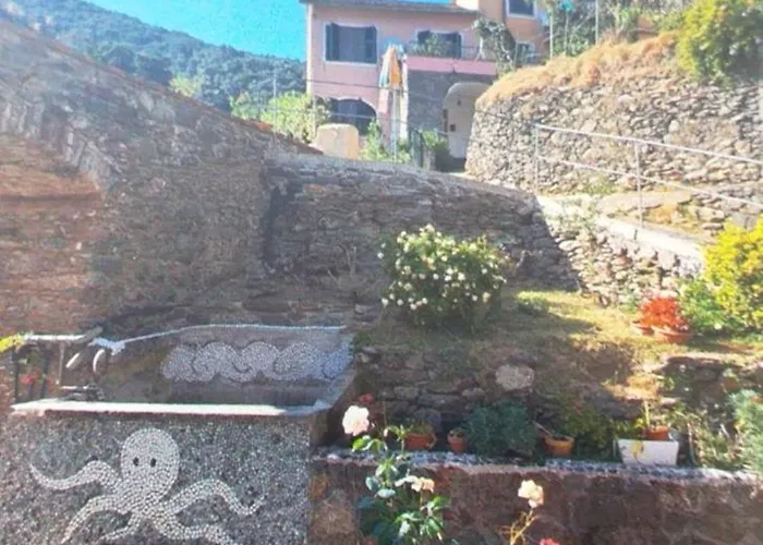 Pet friendly Casa Del Mulino Apartment Levanto