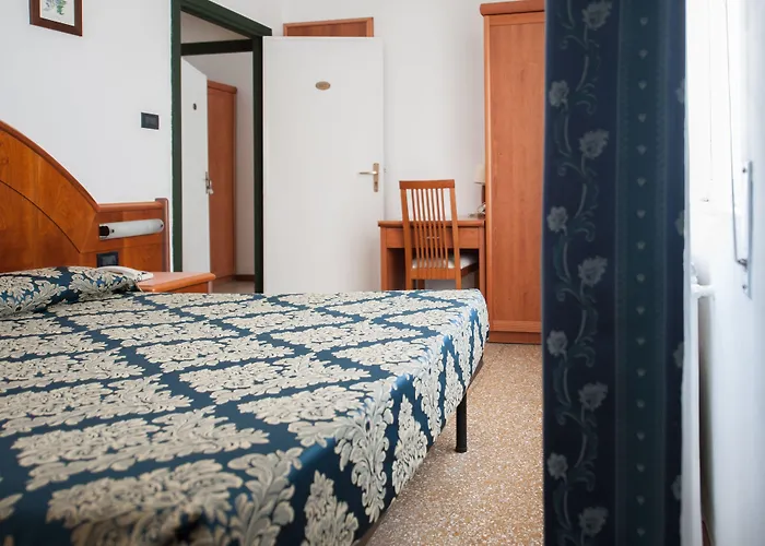 Hotel Lorenzo Celle Ligure