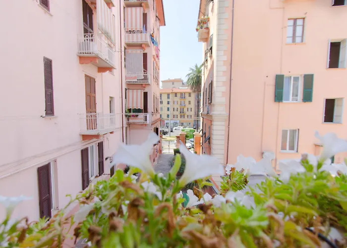 La Casa dei Treni Affittacamere city rooms for travel lovers La Spezia