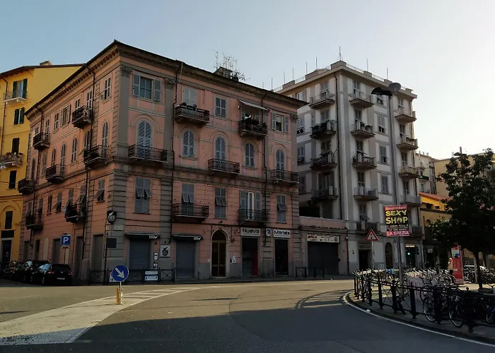 Vivi 5 Terre Hotel La Spezia