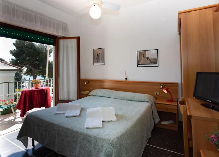 Haustierfreundliches Hotel Tirreno Celle Ligure