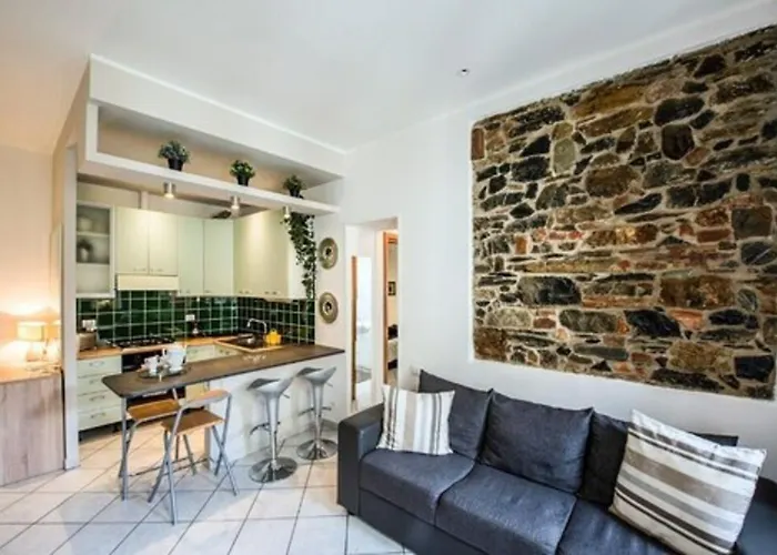 Pet friendly Lia Apartment 2 La Spezia