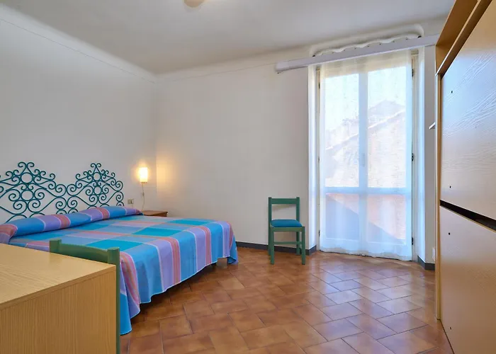Hotels mit Schwimmbad in Finale Ligure
