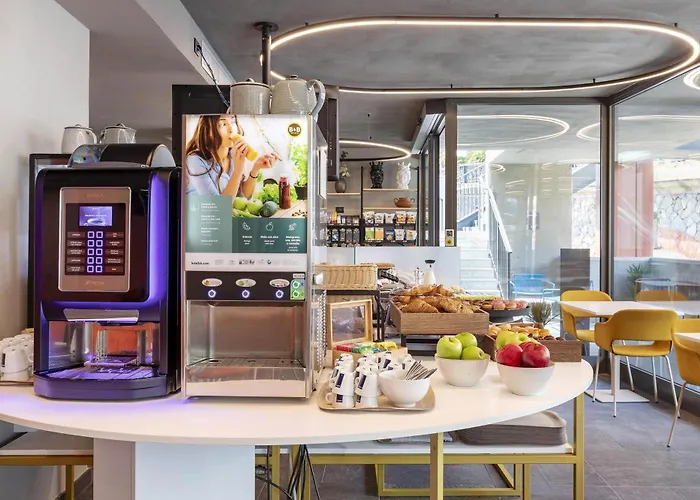 B&B Hotel Genova City Center