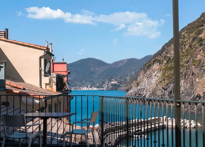 Mada Charm Apartments Terrace&Carugio Vernazza