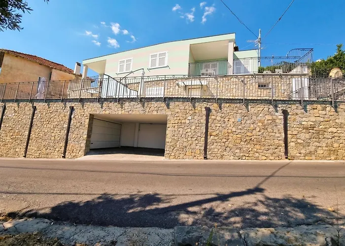 Serena 1 Amazing Sea View - Happy Rentals Alassio