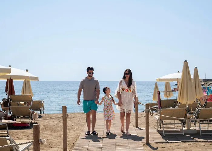 Hôtels à Santo Stefano al Mare