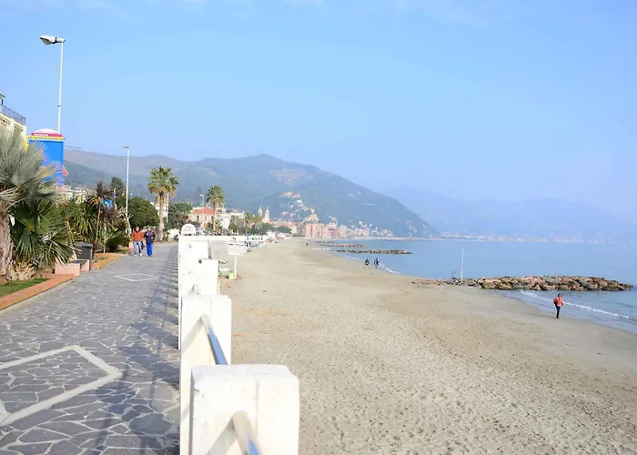 Laigueglia Hotels