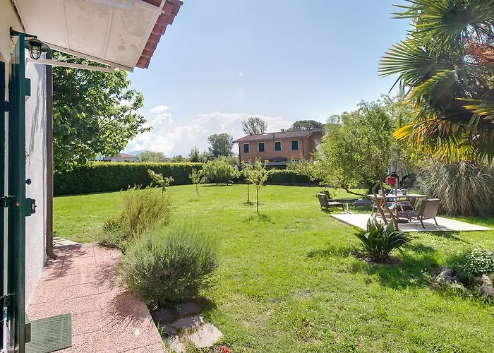 Villa Il Fienile Ameglia con Piscina