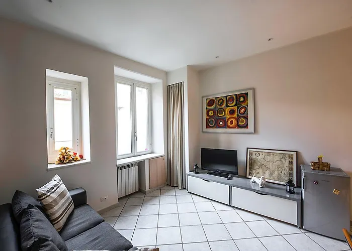 Pet friendly Lia Apartment 2 La Spezia