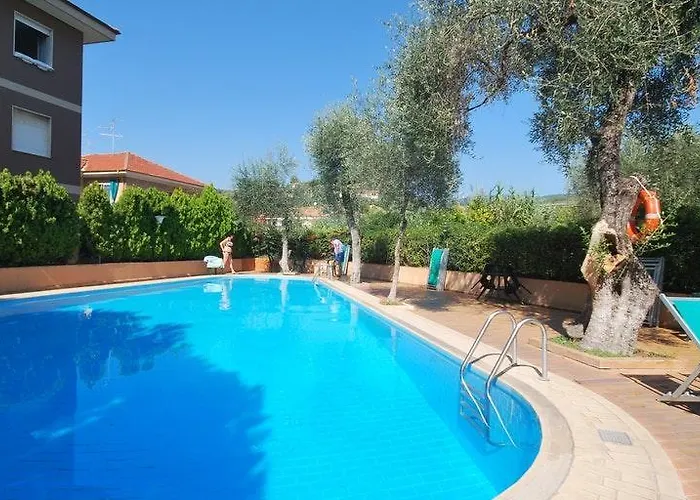 Appartement Casa Vacanze Orchidea à Diano Marina acceptant les animaux