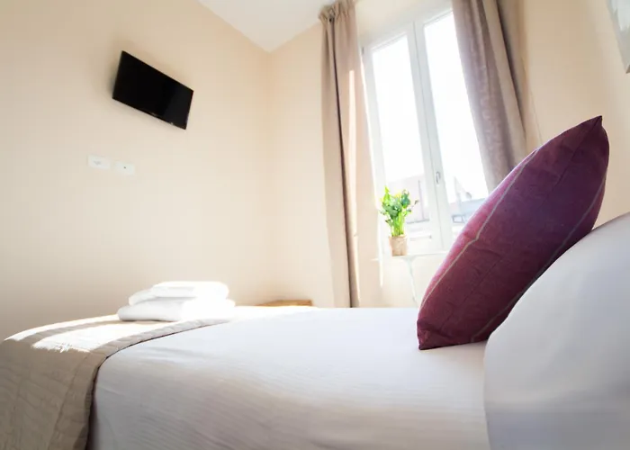 Emily Rooms Sanremo