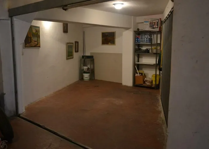 Studio Flat Tigullio & Garage Rapallo