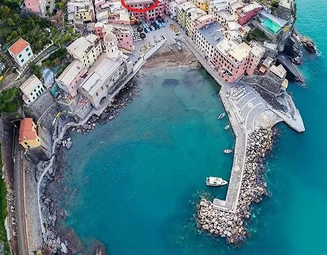 Best Vernazza Hotels For Families With Kids near Parco Nazionale delle Cinque Terre