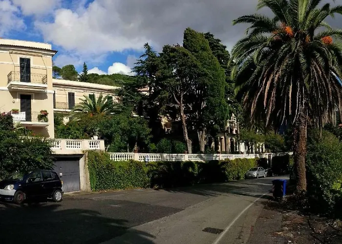 Pet friendly Lorenzo Apartment Levanto