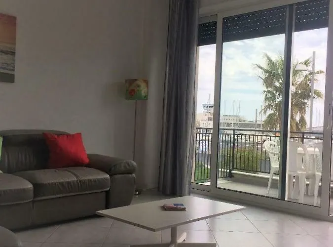 Appartamento sul porto Loano