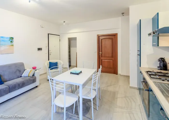 appartamento ristrutturato a nuovo !!! Varazze