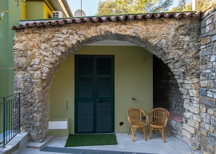 Boutique Appartamenti Arco Antico San Bartolomeo Al Mare