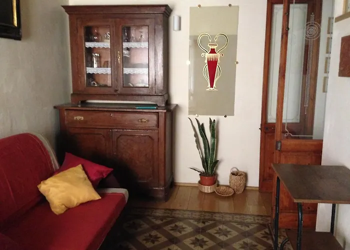 Pet friendly La Casa Di Alice Apartment La Spezia