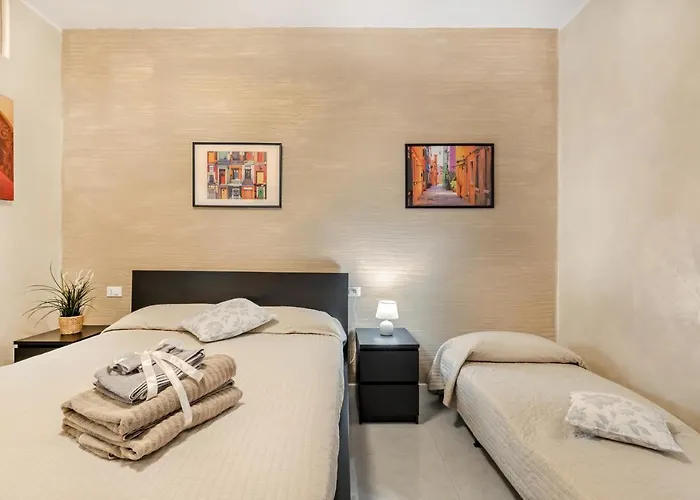 Gold House 2 Hotel La Spezia